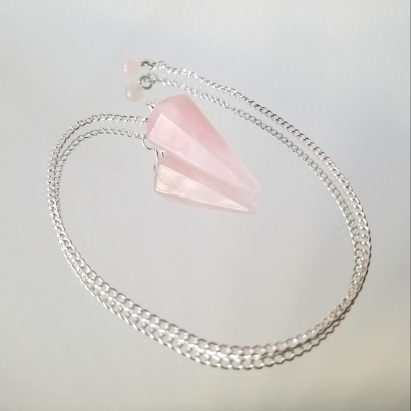 Rose Quartz Crystal Pendulum - Picture 4 of 4